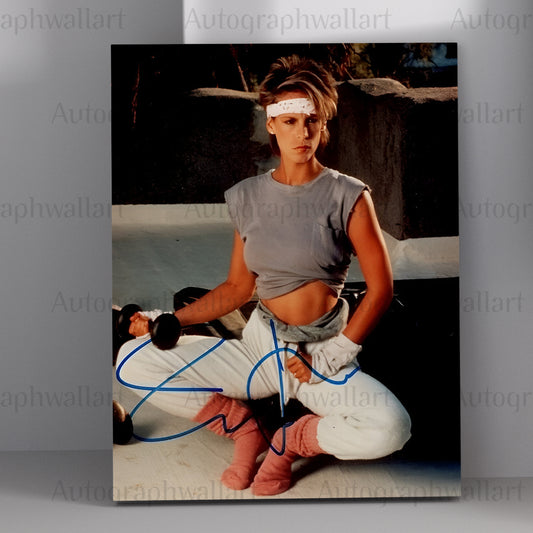 JAMIE LEE CURTIS signed autographed 8x10 photo